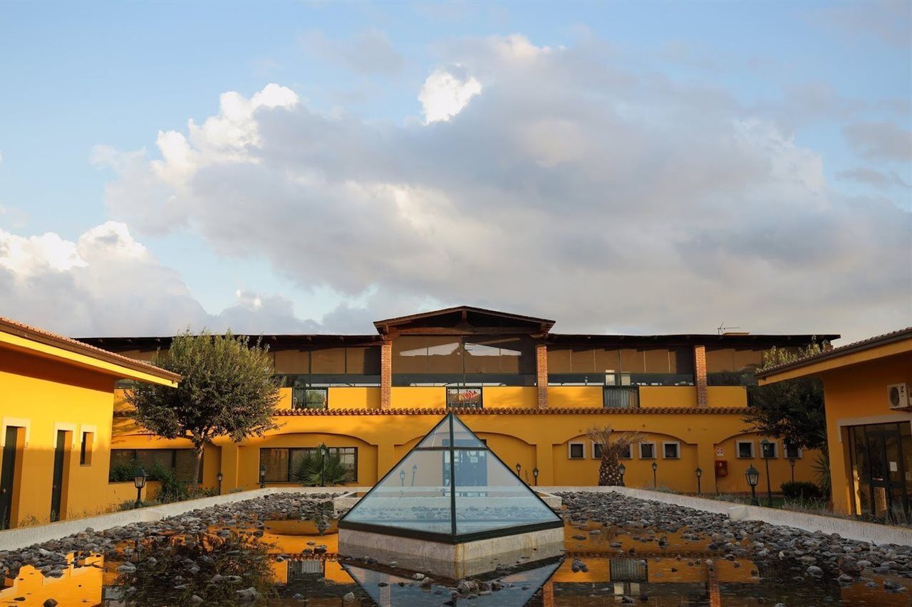 Marina Del Marchese Beach Resort Botricello Exterior foto